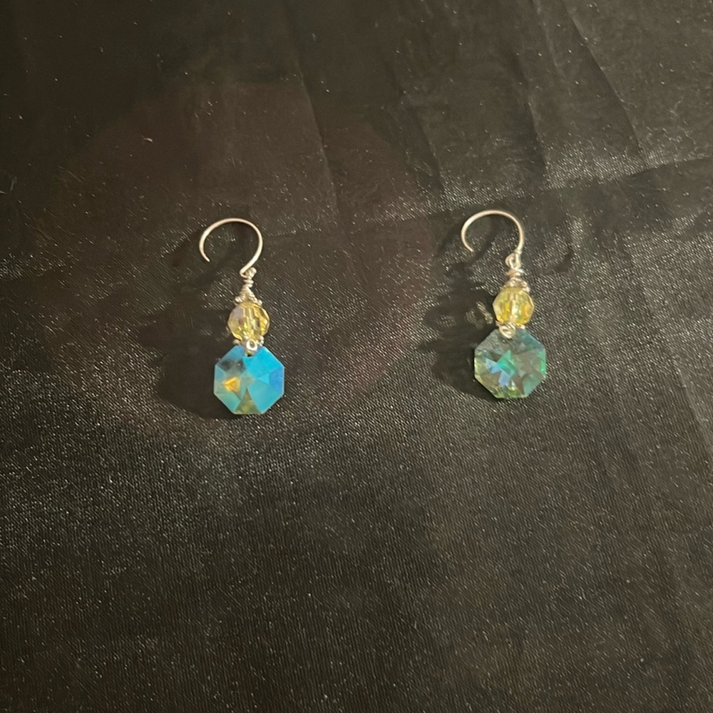 Iridescent double crystal earring